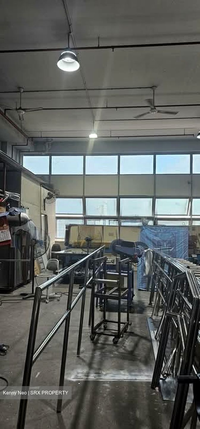 West Connect Building (D22), Factory #553715051